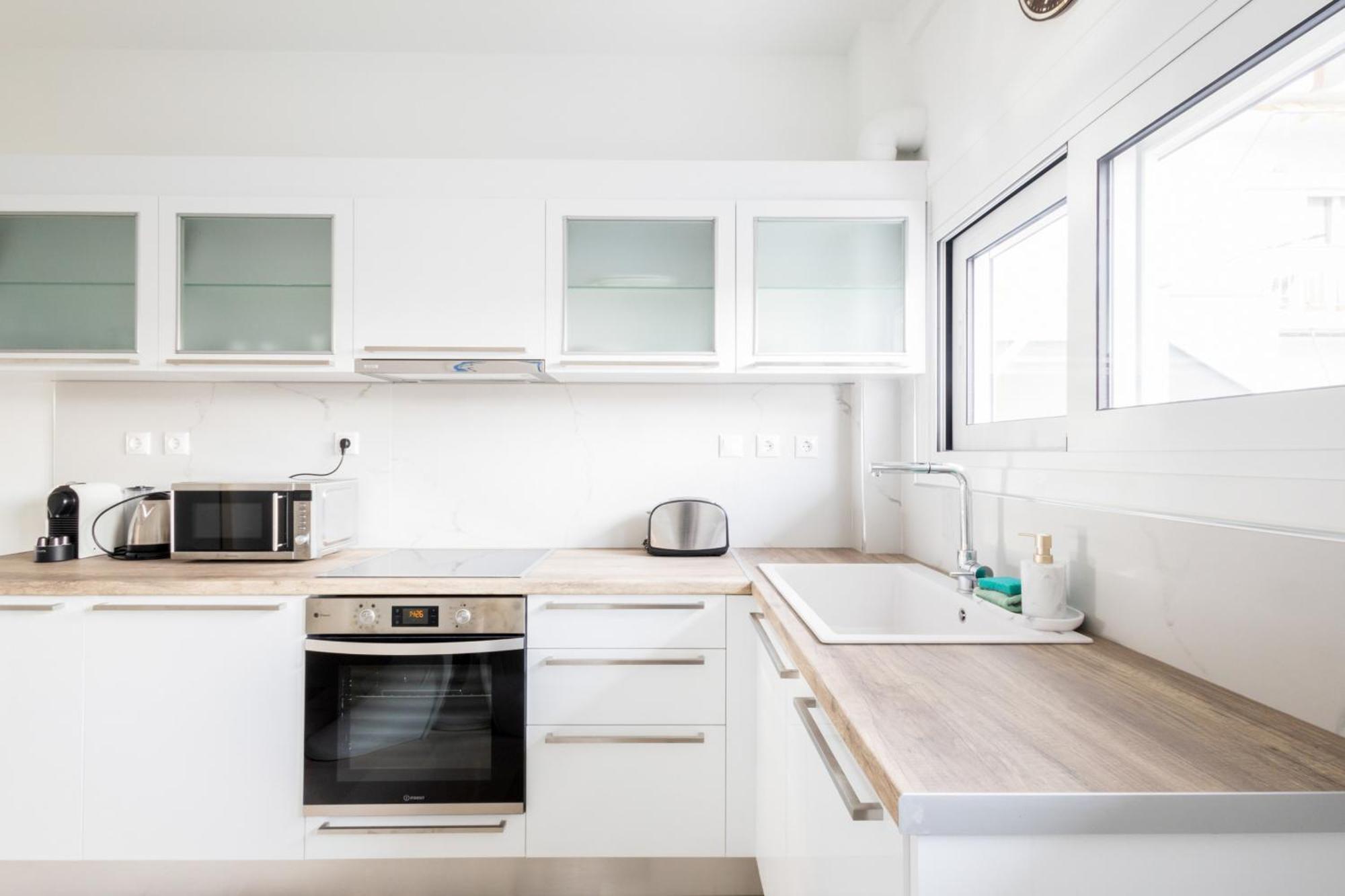 Sunny N Luxury In Glyfadas Center Apartment Athens